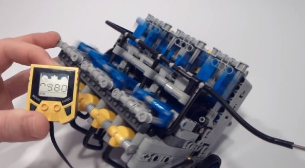 двигатель Лего